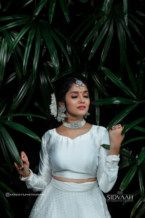 Anikha Surendran in bridal wear photoshoot stills