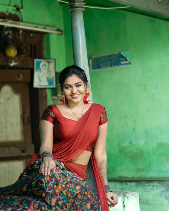 Shalu Shamu in half saree stills