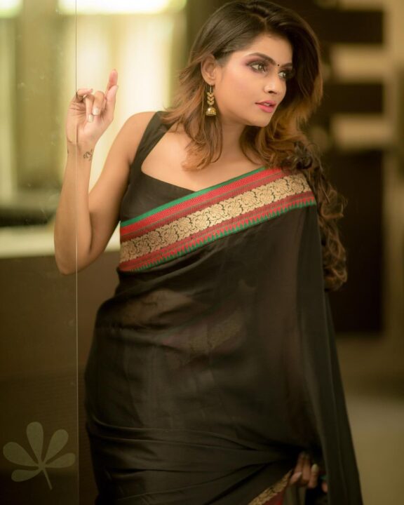 Subalakshmi Rangan in black saree photos