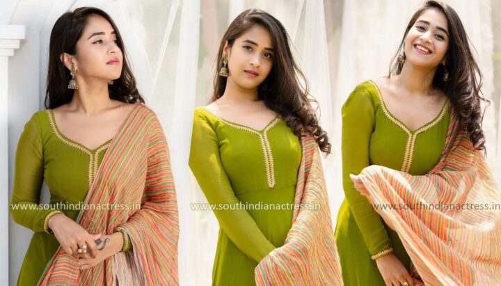 Deepthi Sunaina in green long frock photos