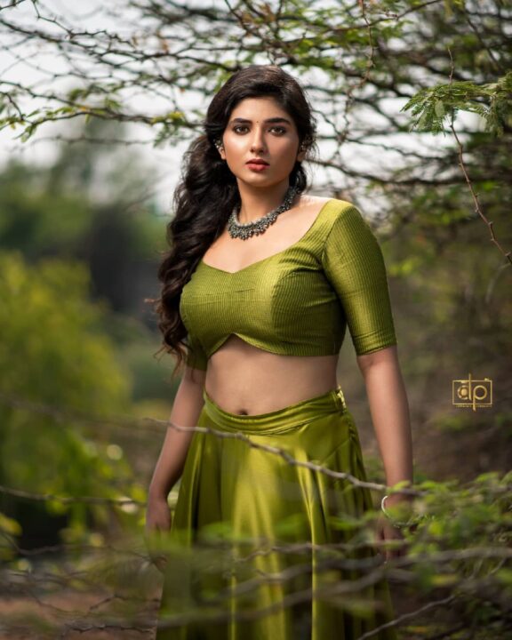 Pragya Nagra photoshoot stills in green outfit