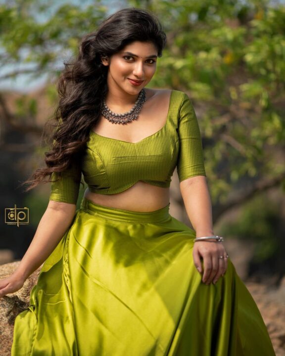 Pragya Nagra photoshoot stills in green outfit