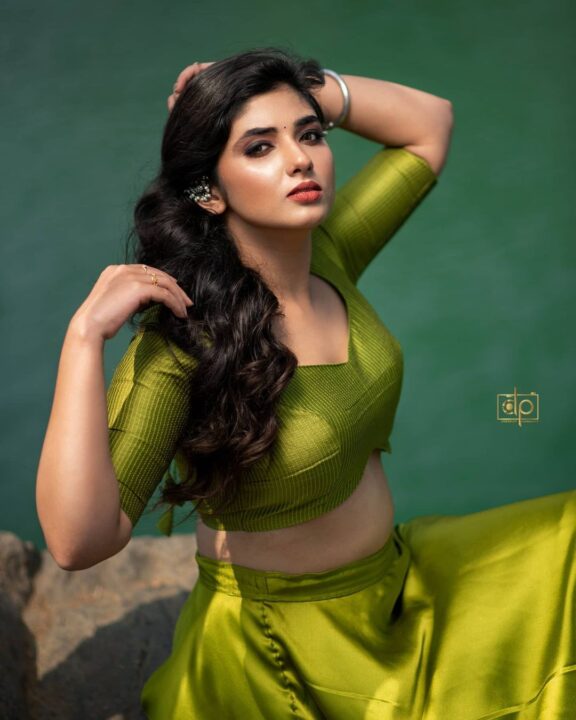 Pragya Nagra photoshoot stills in green outfit