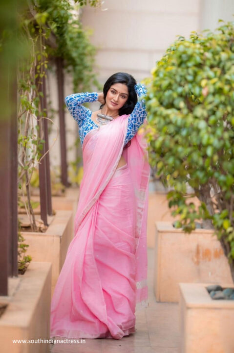 Vimala Raman in Khadi Jamdani saree photos