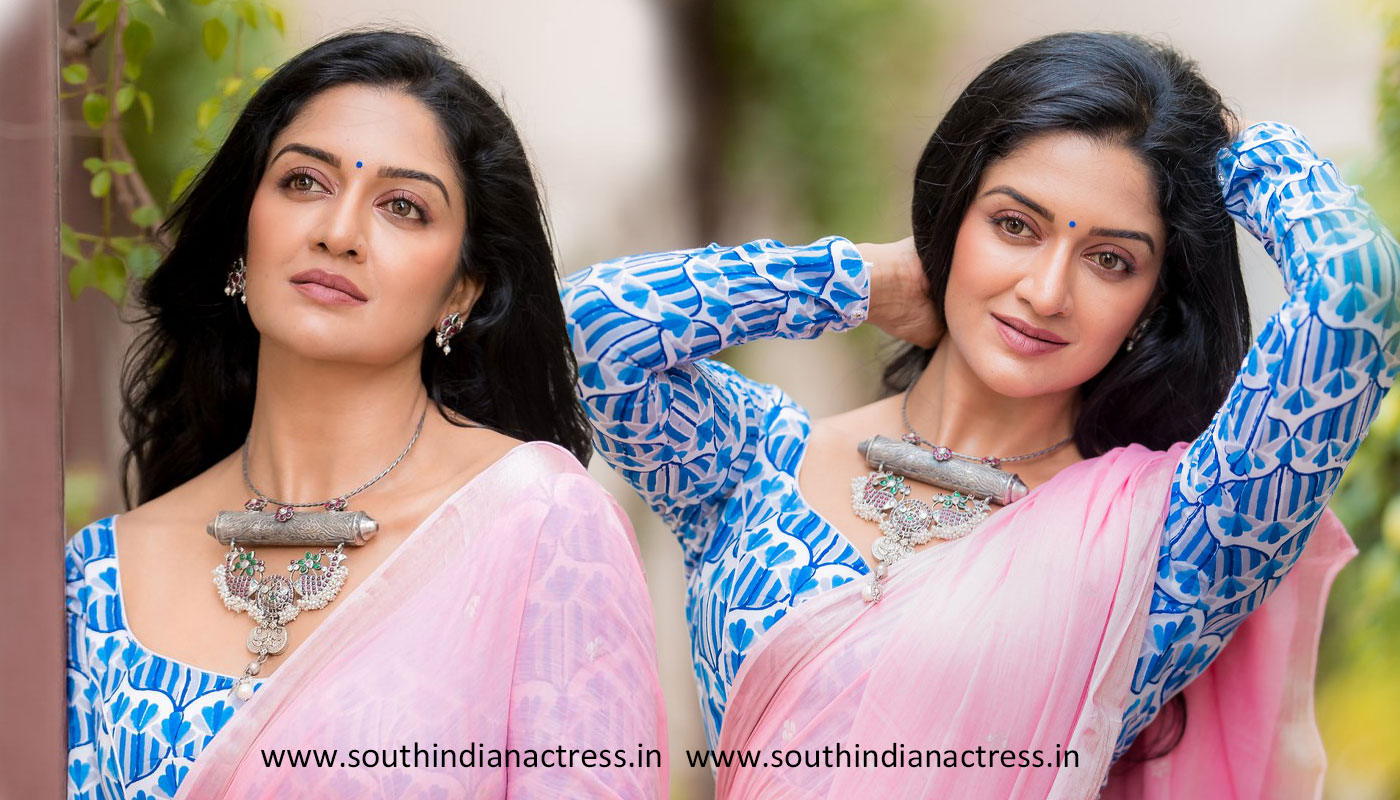 Vimala Raman in Khadi Jamdani saree photos