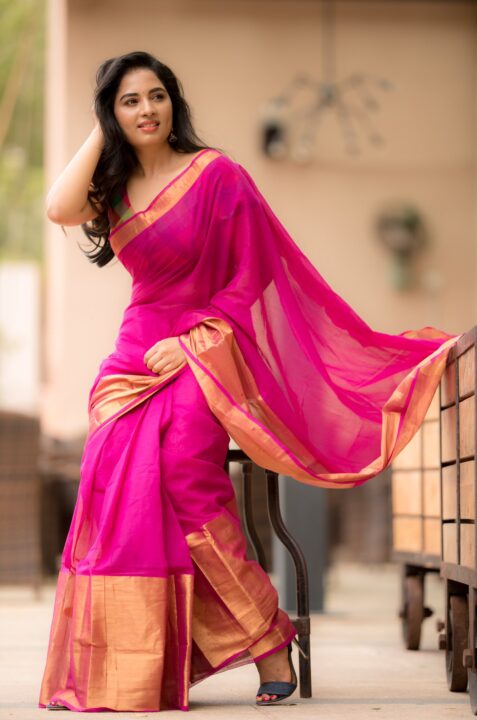 Srushti Dange in silk saree photos