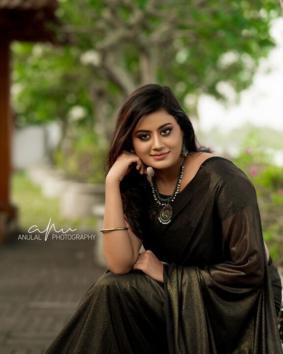 Ansiba Hassan in black saree photos