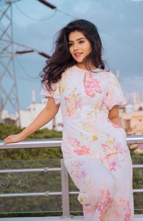 Megha Shetty in floral jumpsuit photos