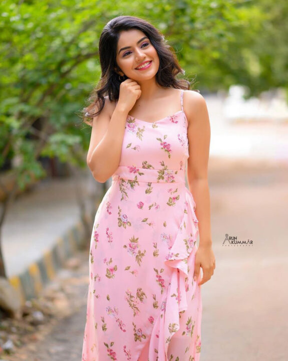 Megha Shetty stills in pink printed Maxi Dress