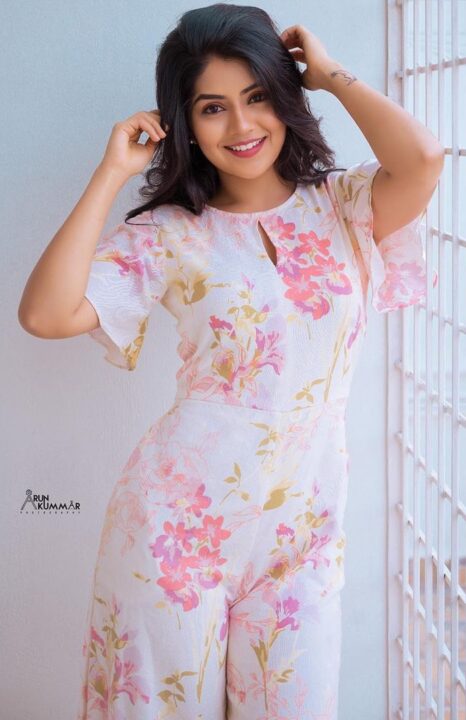 Megha Shetty in floral jumpsuit photos