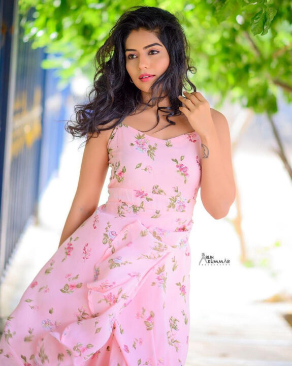 Megha Shetty stills in pink printed Maxi Dress