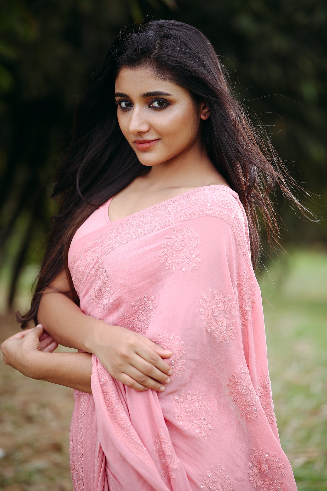 Mirna Menon In Pink Saree Photos South Indian Actress