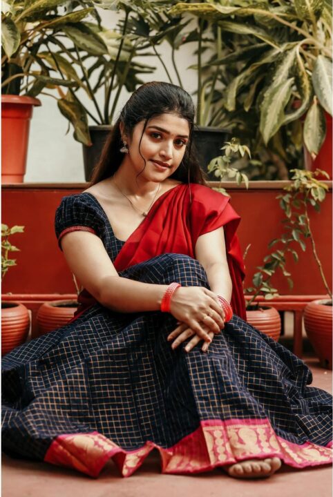 Shreya Anchan in half saree photos - South Indian Actress
