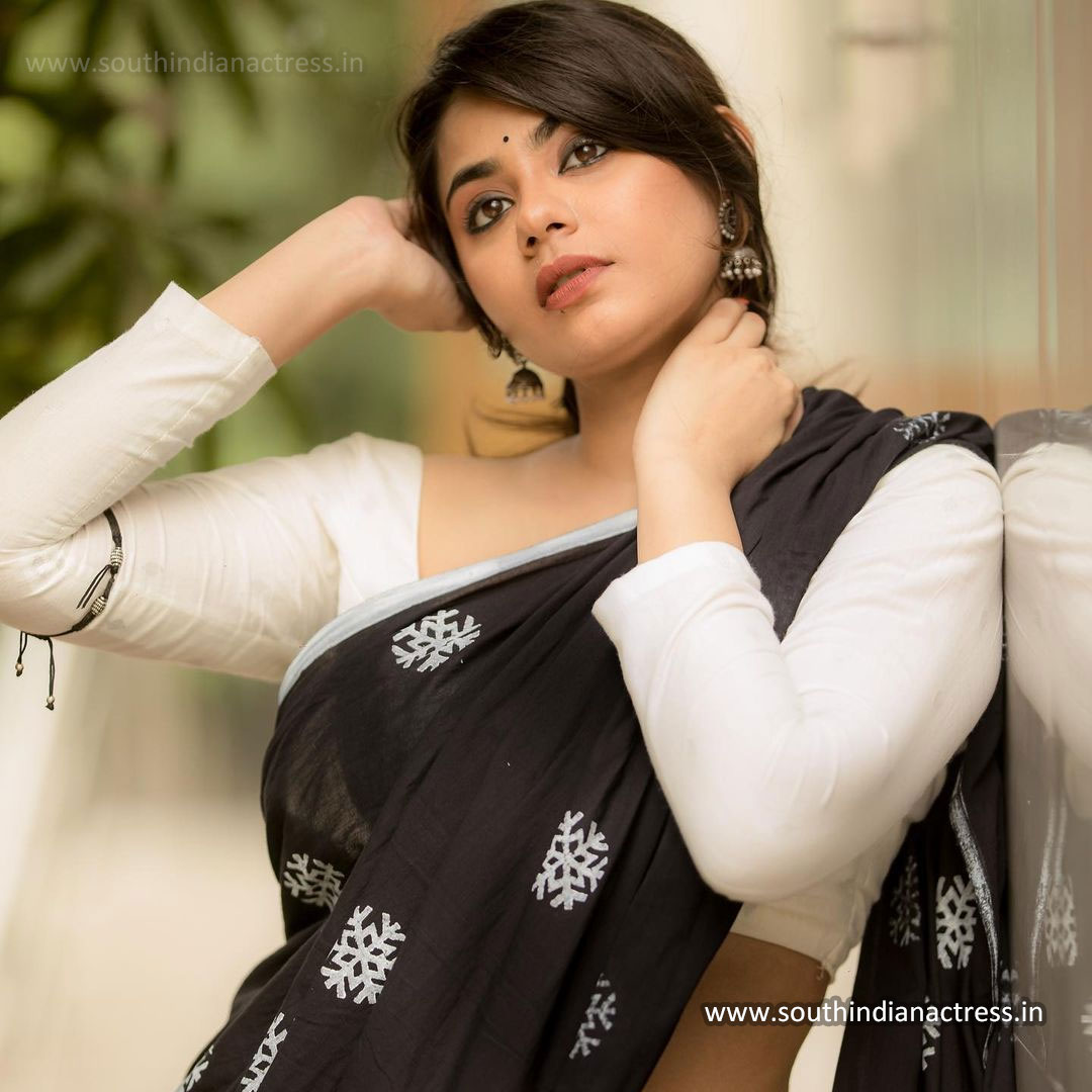 Monica Chinnakotla in black printed saree photos - South Indian Actress