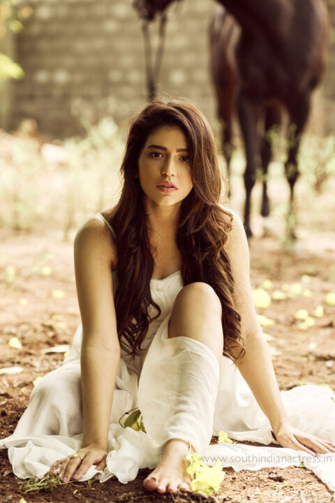 Priyanka Jawalkar on horse photoshoot stills