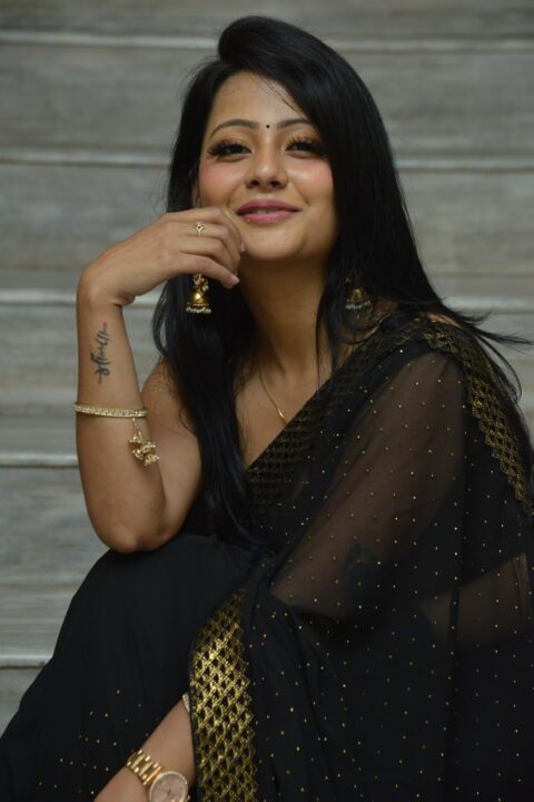 Shubhangi Pant in black saree at Rave Naa Cheliya Trailer Launch