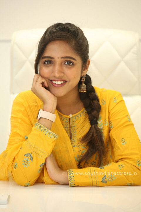 Vaishali Raj stills at Kanabadutaledu Interview