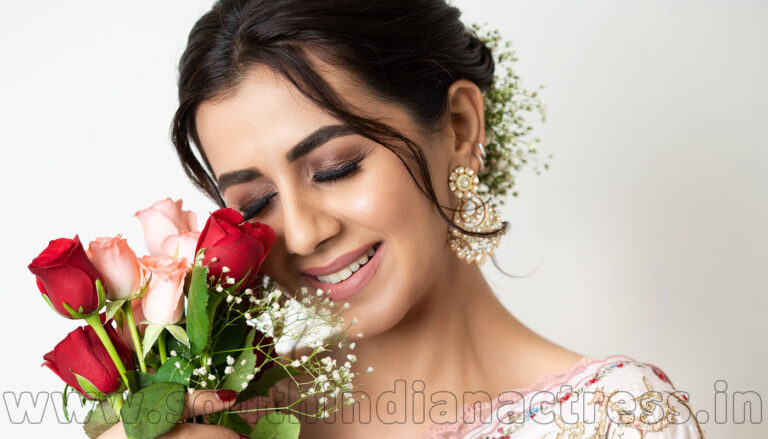 Nikki Galrani in saree photos at SIIMA 2021