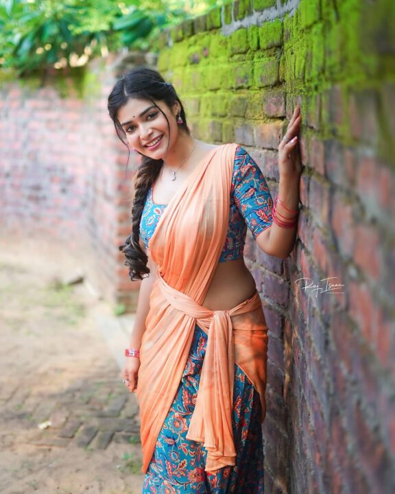 Dharsha Gupta in half saree photos