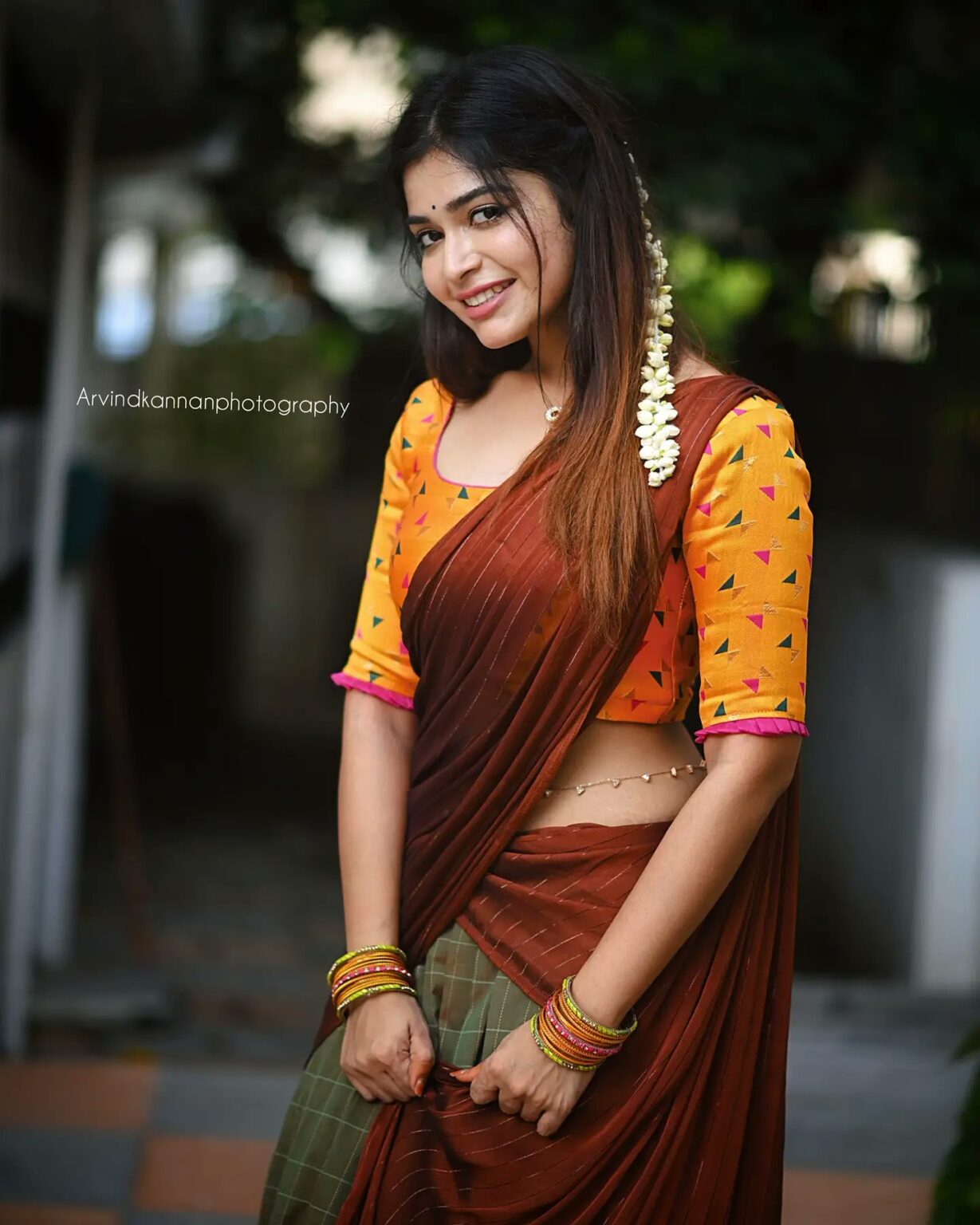 Dharsha Gupta in half saree photos - South Indian Actress