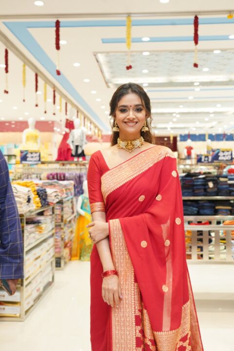 Keerthy Suresh in traditional Red Saree