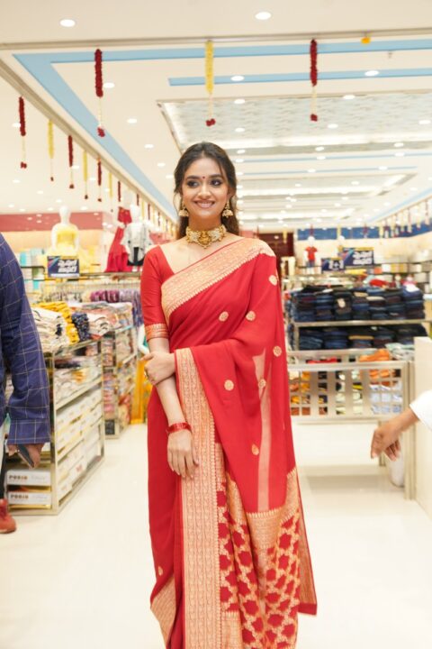 Keerthy Suresh in traditional Red Saree