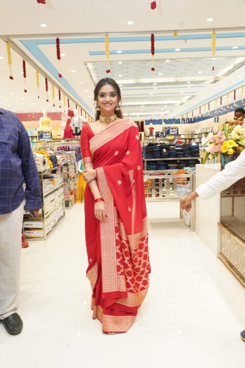 Keerthy Suresh in traditional Red Saree