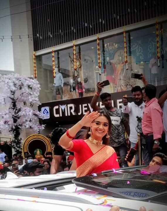 Keerthy Suresh in traditional Red Saree