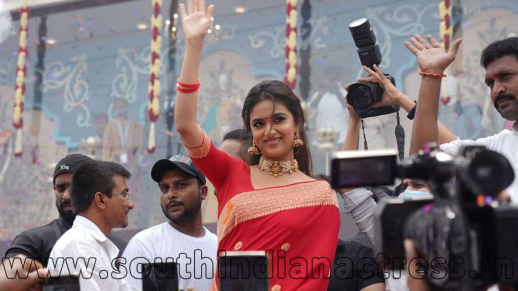 Keerthy Suresh in traditional Red Saree