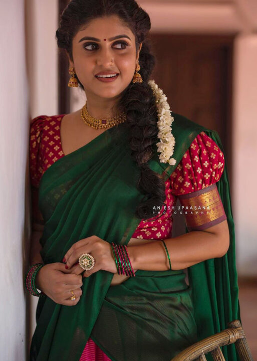 Malayalam actress Rasna Pavithran in half saree
