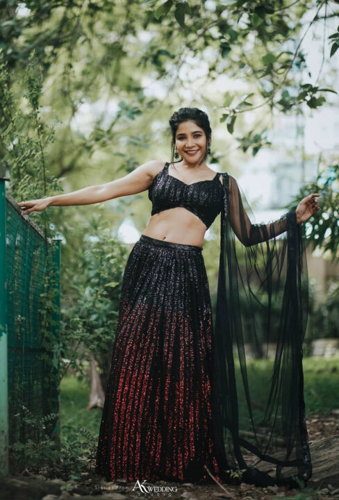 Sakshi Agarwal in black sequin lehenga photos