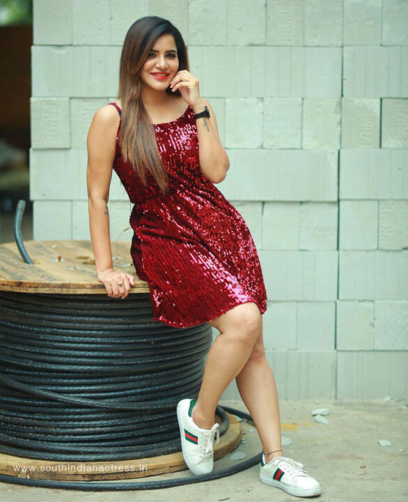 Ashu Reddy in red sequin short dress