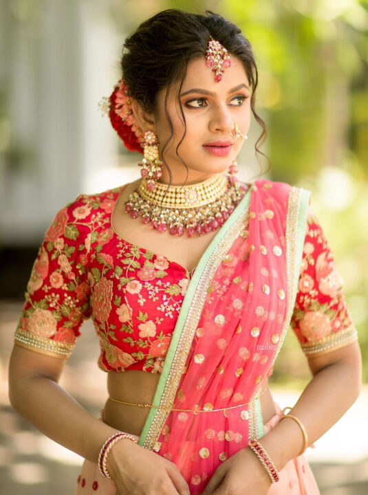 Delna Davis in pink lehenga photos