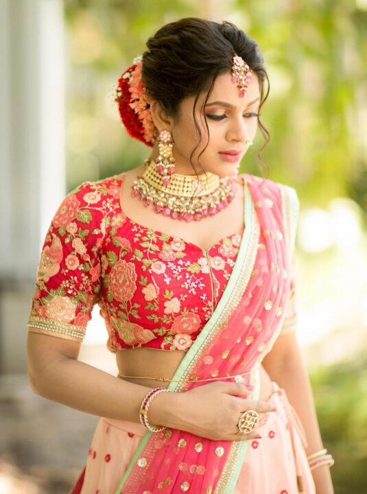 Delna Davis in pink lehenga photos