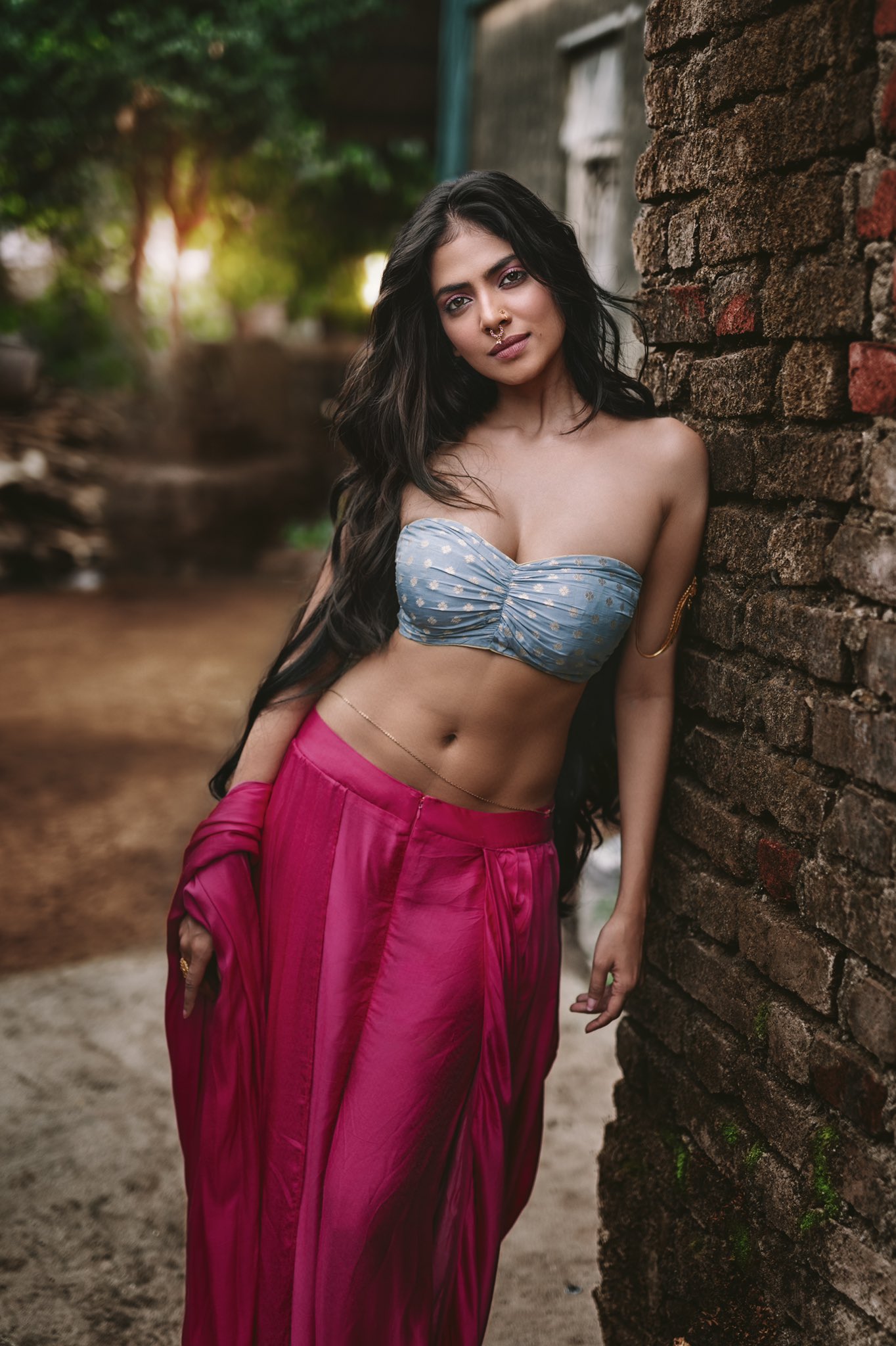 Malavika Mohanan hot navel photos in apsara dress - South Indian Actress
