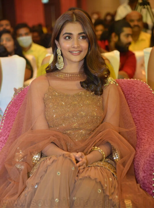 Pooja Hegde at Varudu Kaavalenu Sangeeth Event