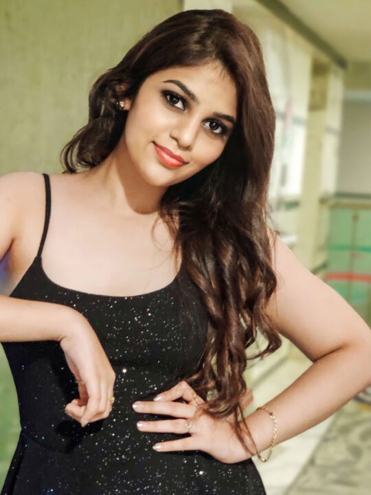 Bandhavi Sridhar hot stills in black dress