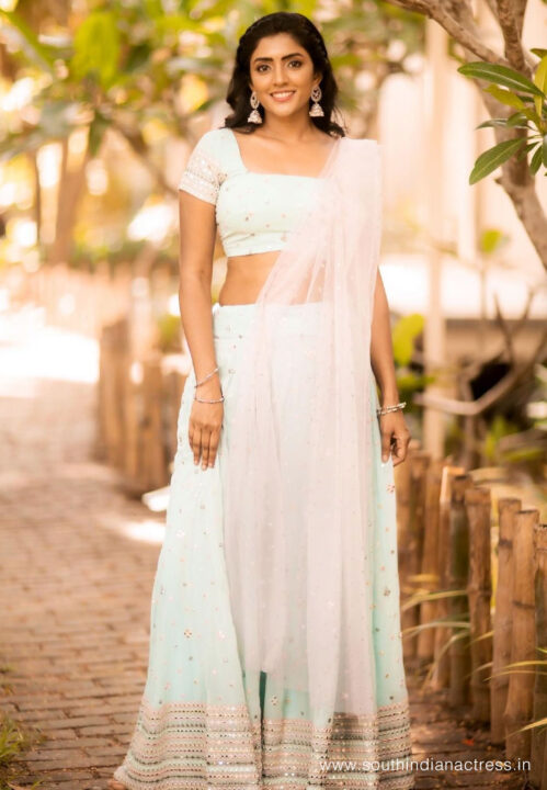 Eesha Rebba in lehenga photoshoot stills