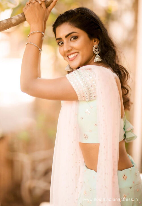 Eesha Rebba in lehenga photoshoot stills