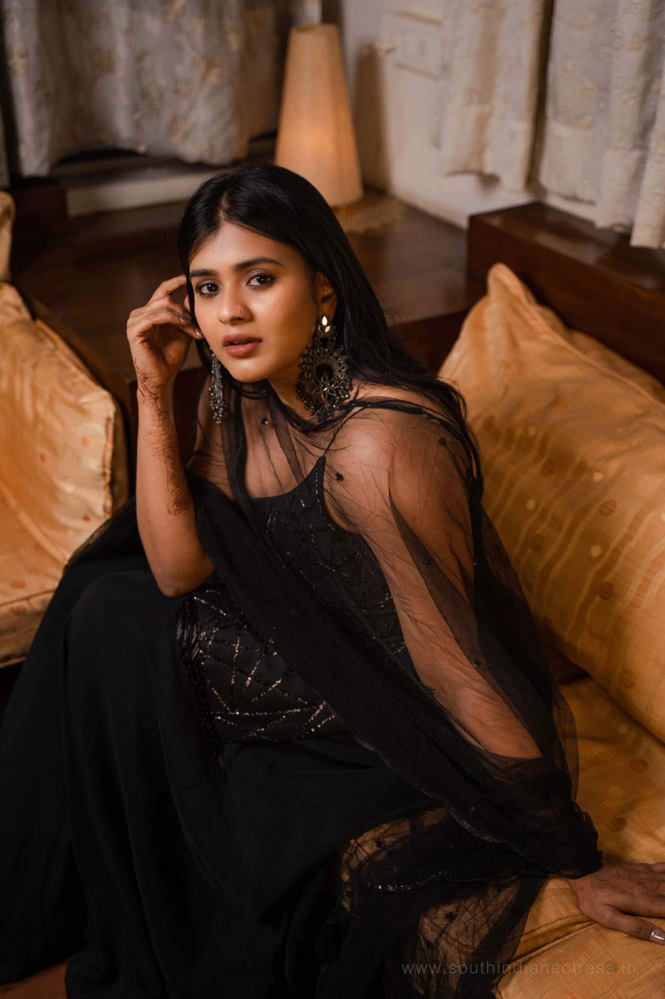 Hebah Patel in black kurta at Santosham 2021