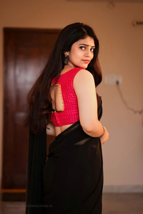 Bandhavi Sridhar in half saree photoshoot stills