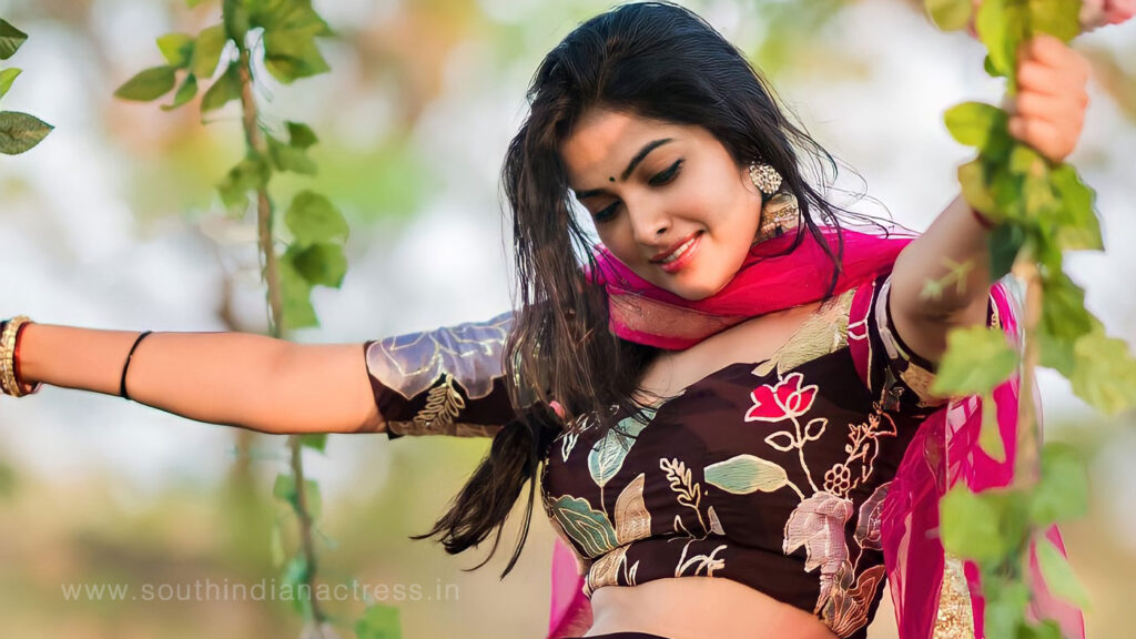 Divi Vadthya looks mesmerising in floral dress