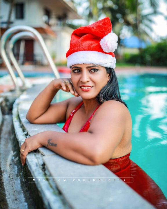 Jeeva Nambiar in beach wear santa dress for Christmas 2021 photoshoot