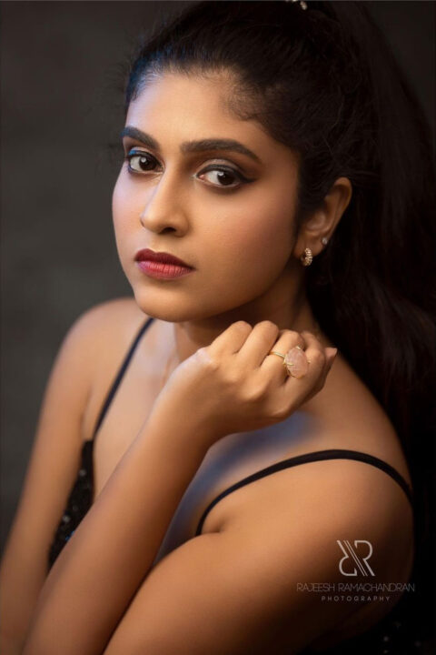 Rasna Pavithran glamorous photoshoot stills