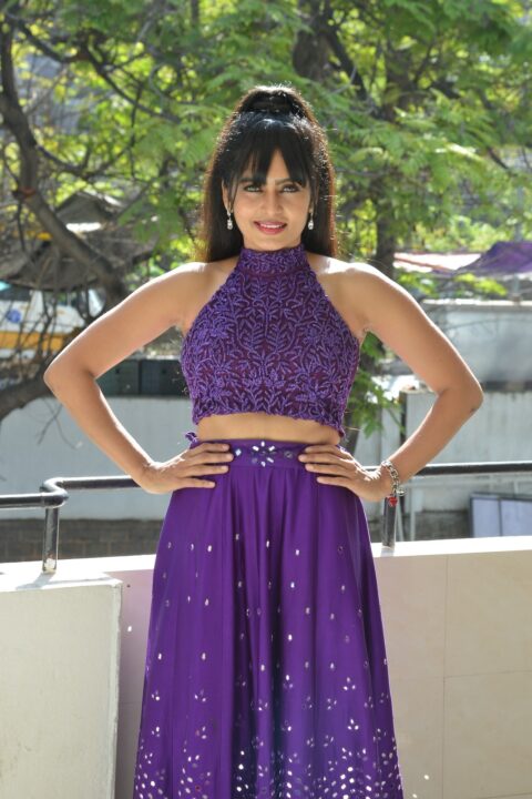 Actress Mihirah at VRGR Banners movies opening