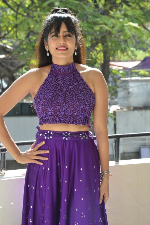 Actress Mihirah at VRGR Banners movies opening