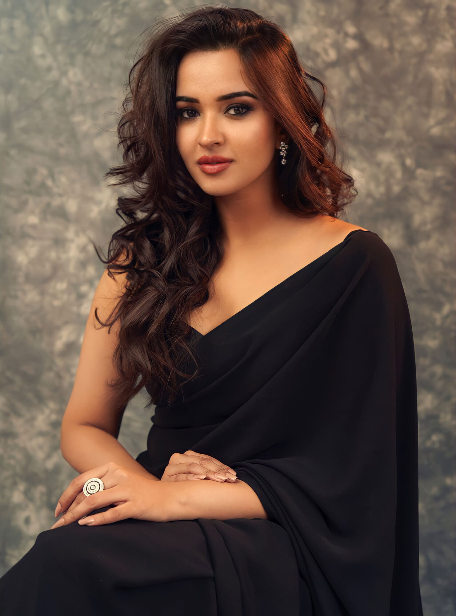 Pujita Ponnada beautiful stills in black saree - South Indian Actress
