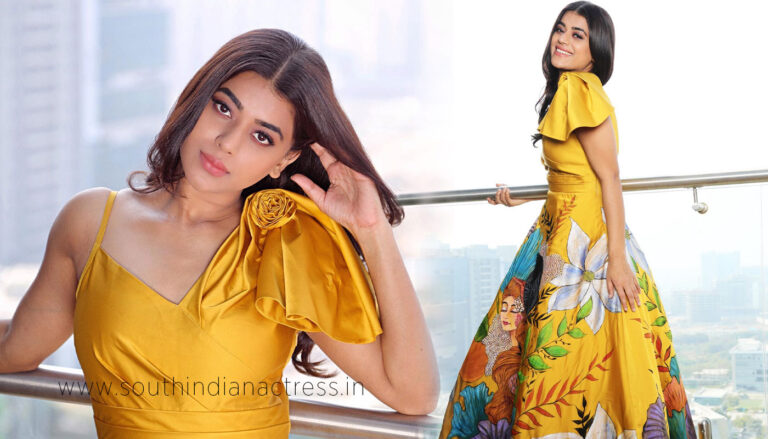 Yamini Bhaskar in Mustard yellow gown