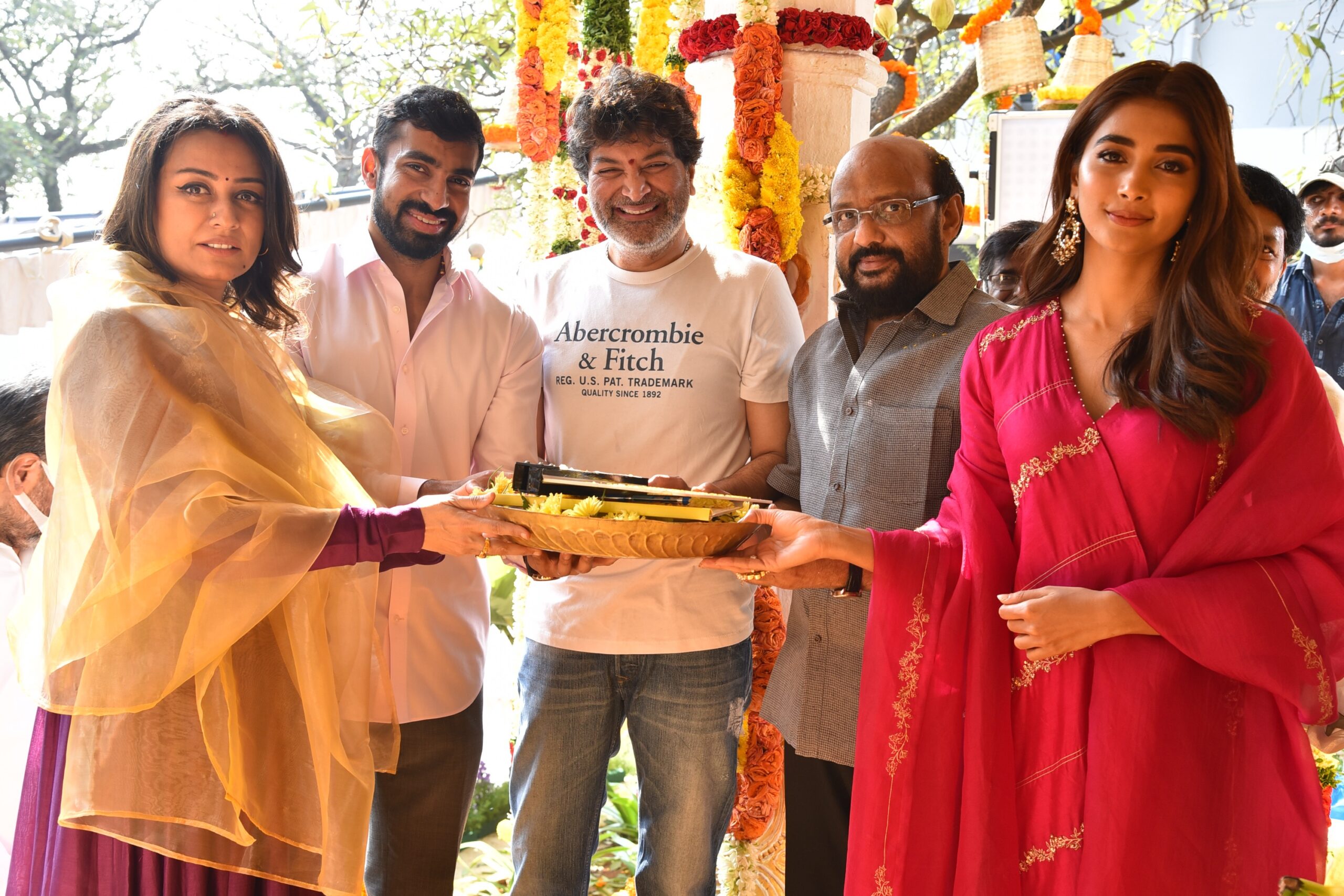 Pooja Hegde at SSMB28 Launch Ceremony — photo 3