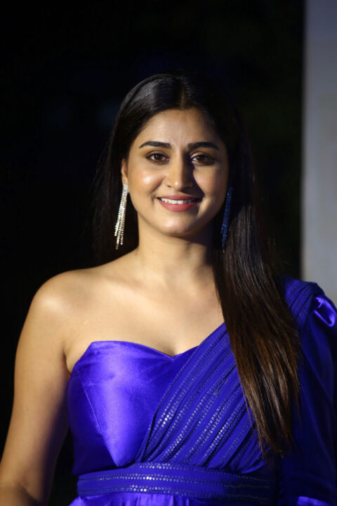 Varshini Sounderajan at Malli Modalaindi Pre Release Event